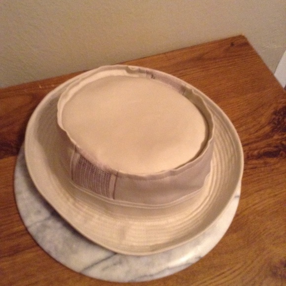 Men Hat - Picture 4 of 7
